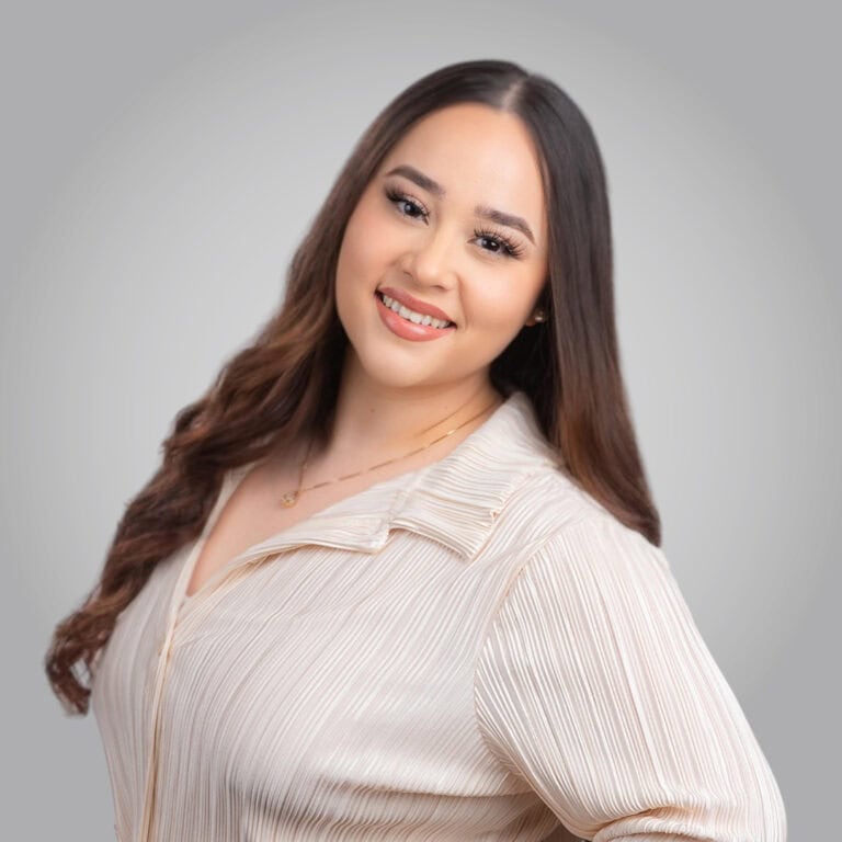 Alondra Cuevas Zillow 768x768
