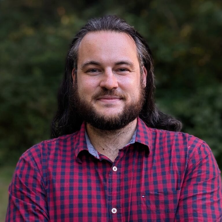 Professional Headshot 768x769