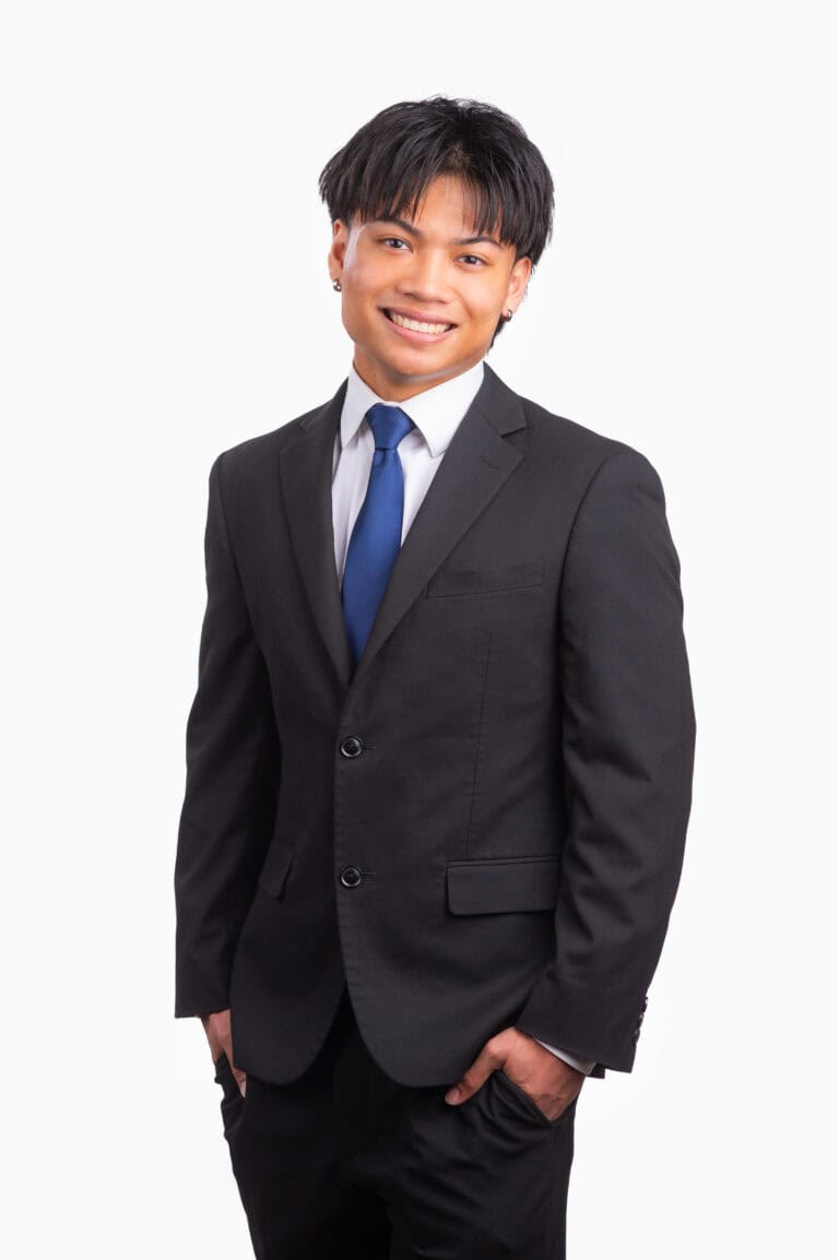 Landen Alegre 768x1154