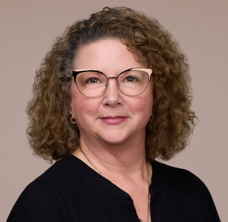 Schultz Maria 150 30152 hirez cropped Maria Schultz 768x747